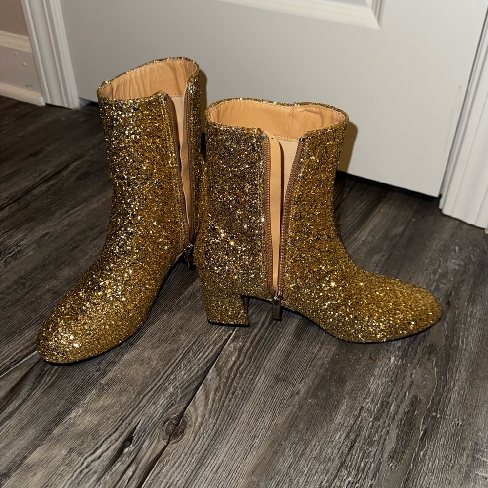 SHEIN Sparkling Gold Heeled Boots